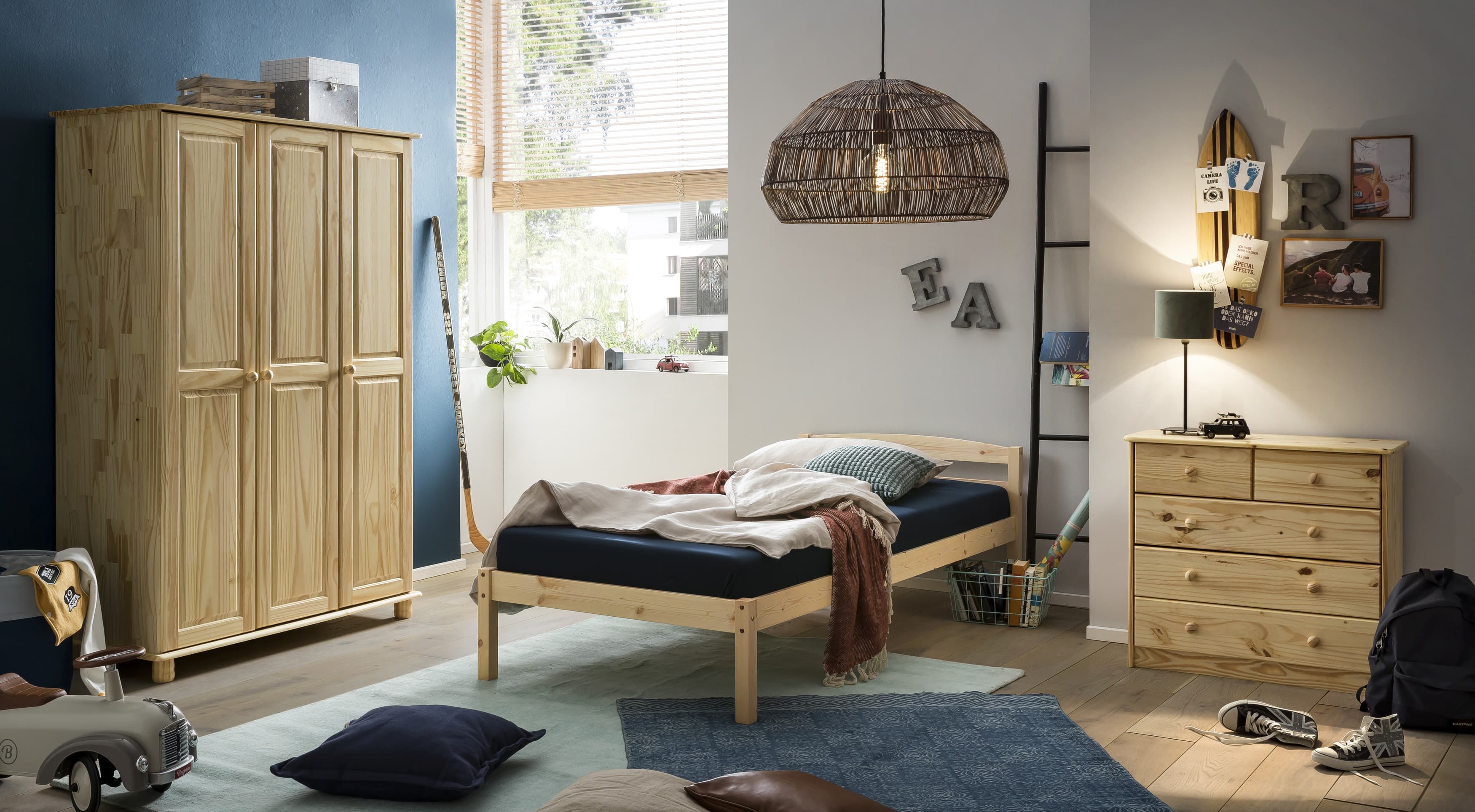 Kleiderschrank