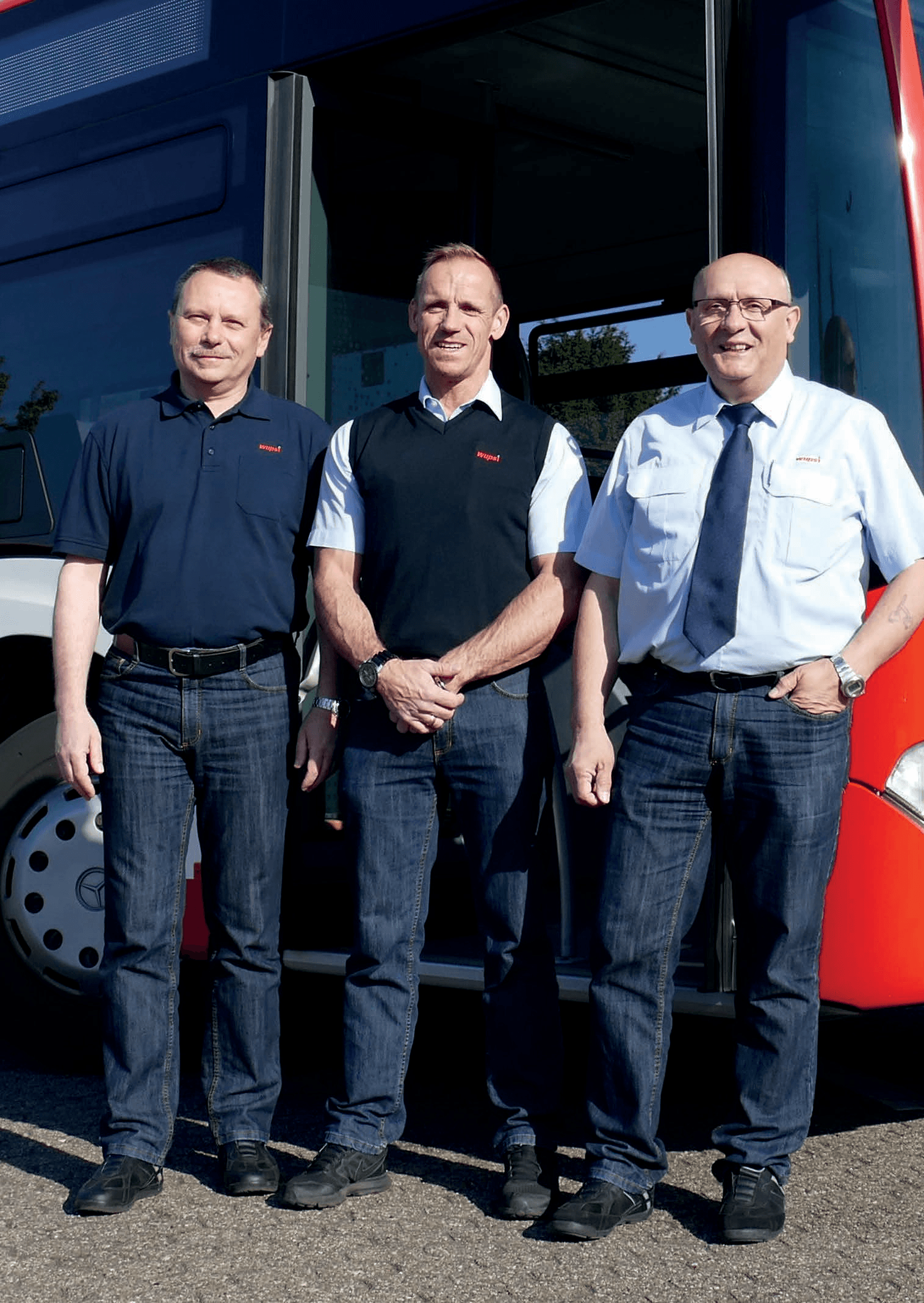 wupsi & HBB tragen Harryson Businesswear