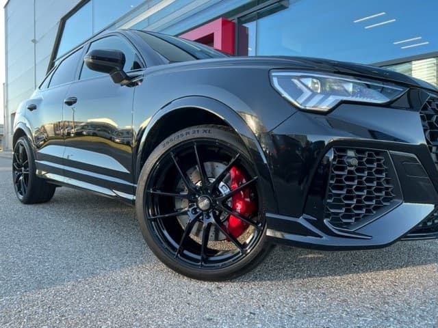 AUDI RS Q3 - OZ Leggera HLT