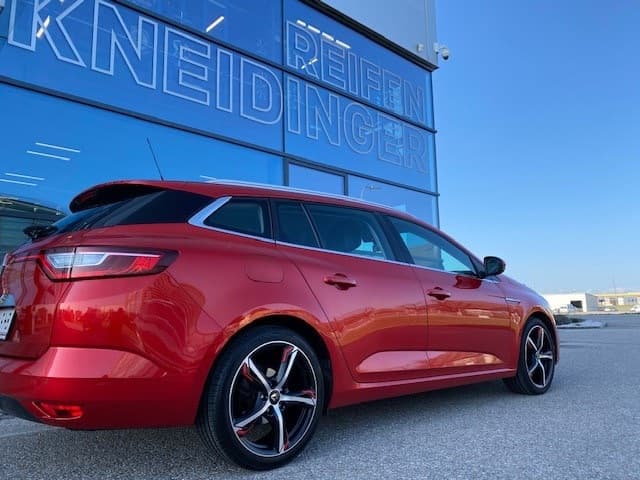 Renault Megane Ronal R66