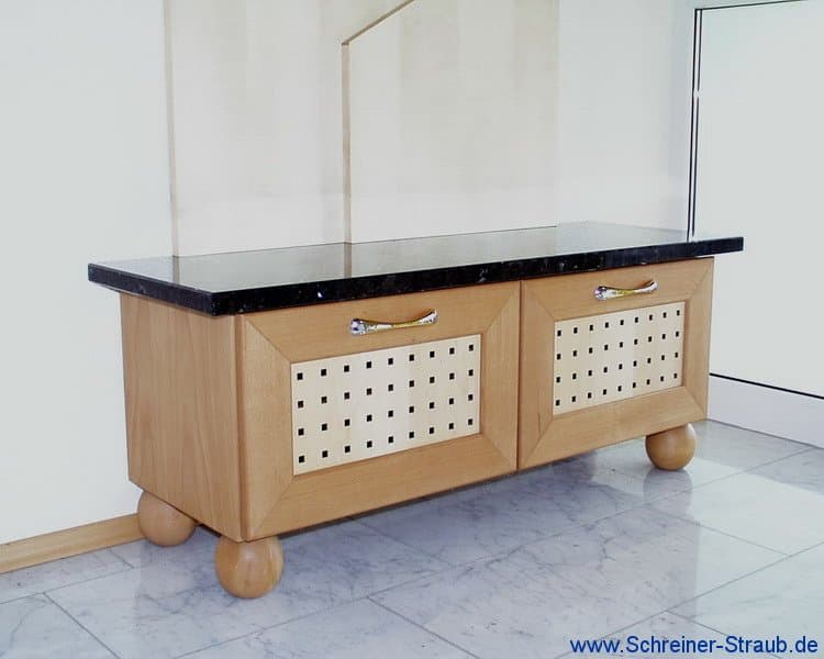Garderobe Kommode