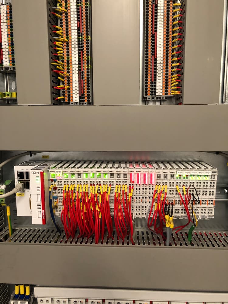 Effizienter Schaltschrankbau