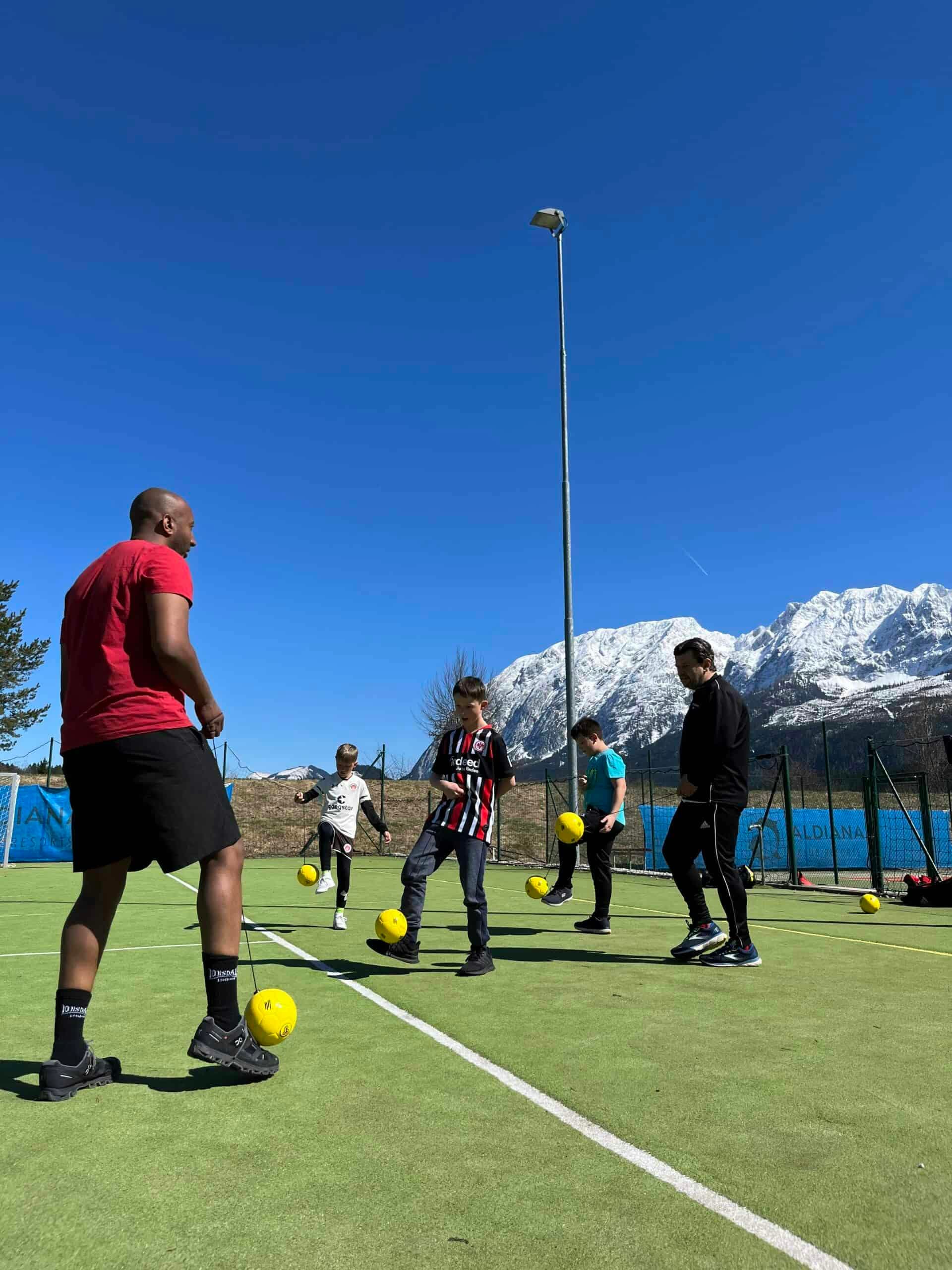 Fußballchamp mit Alex Odenthal