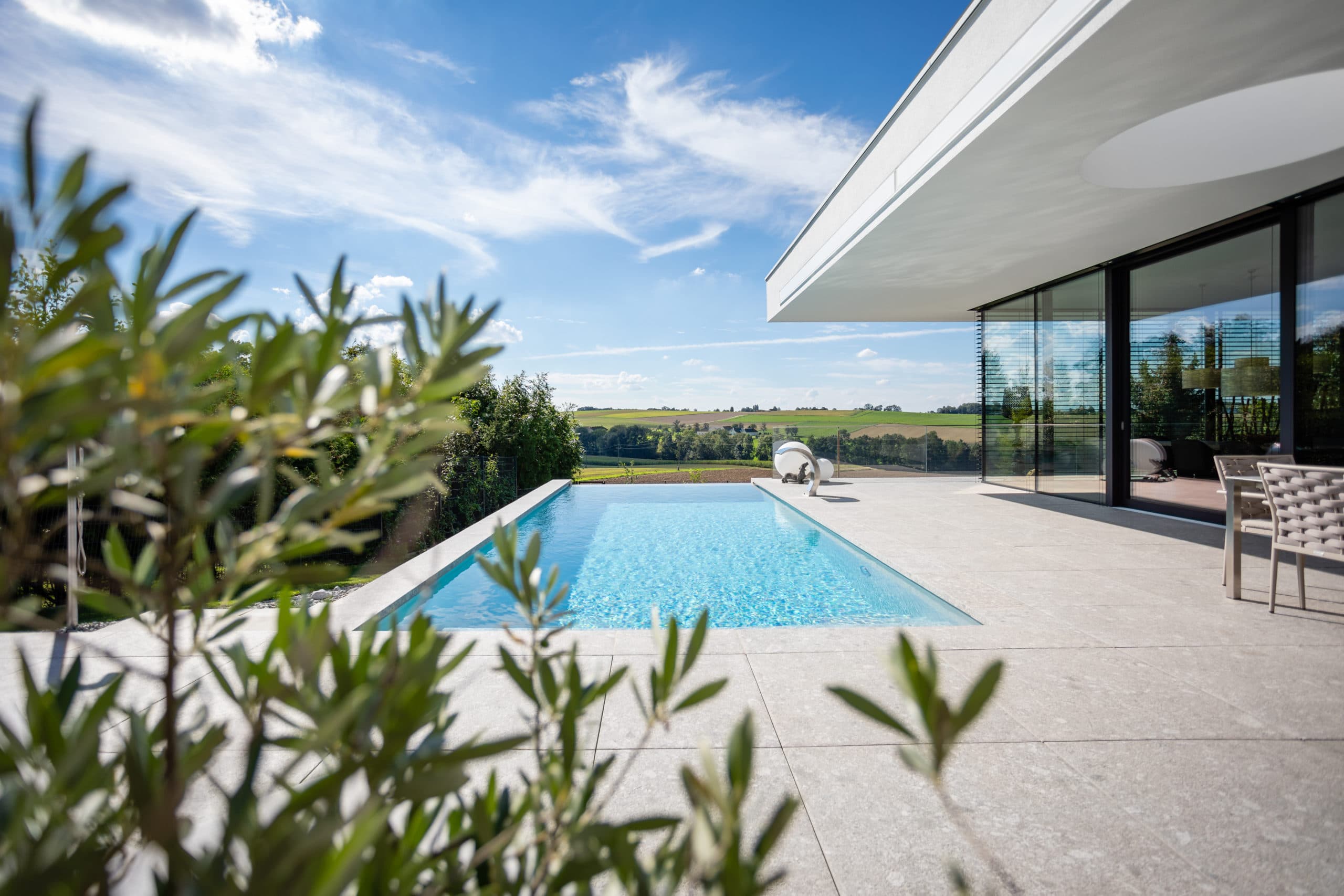 Bester Poolbauer in Linz – Erleben Sie Qualität und Innovation mit Hytek Pool