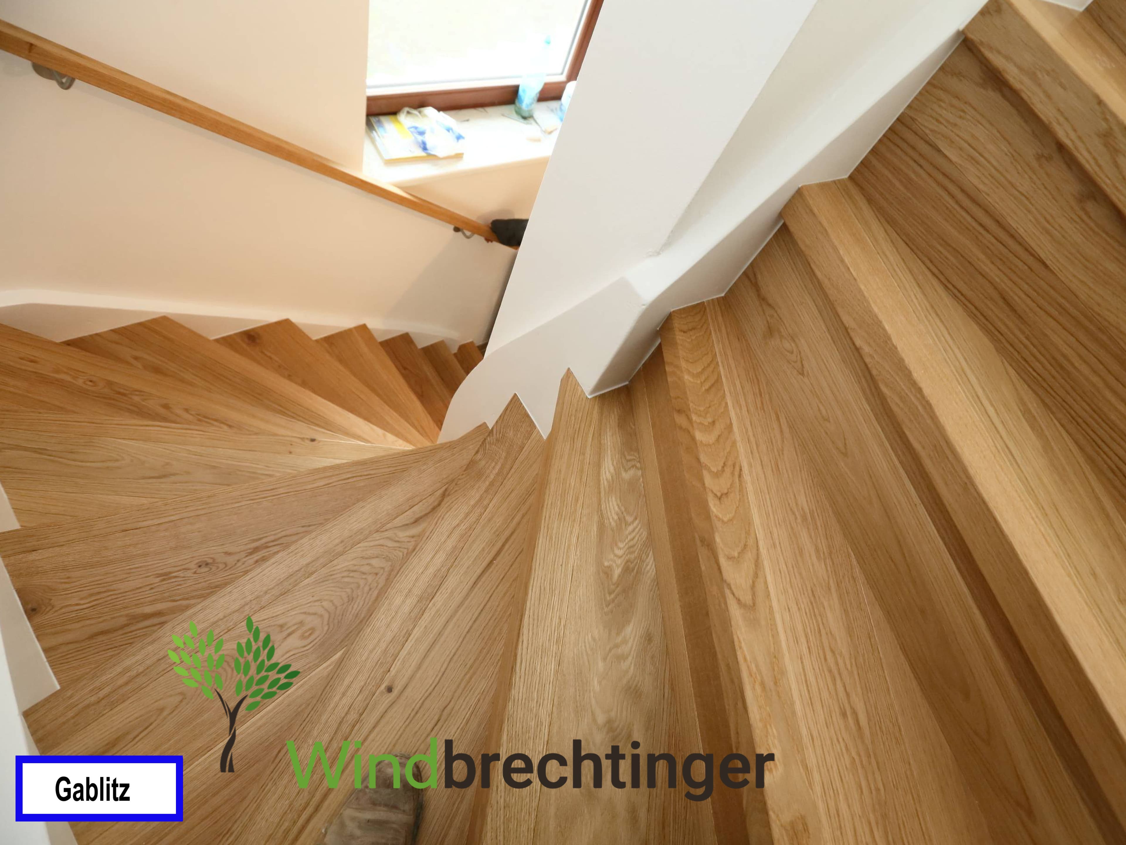 Holztreppen in Gablitz – Handwerkskunst von Tischlerei Windbrechtinger