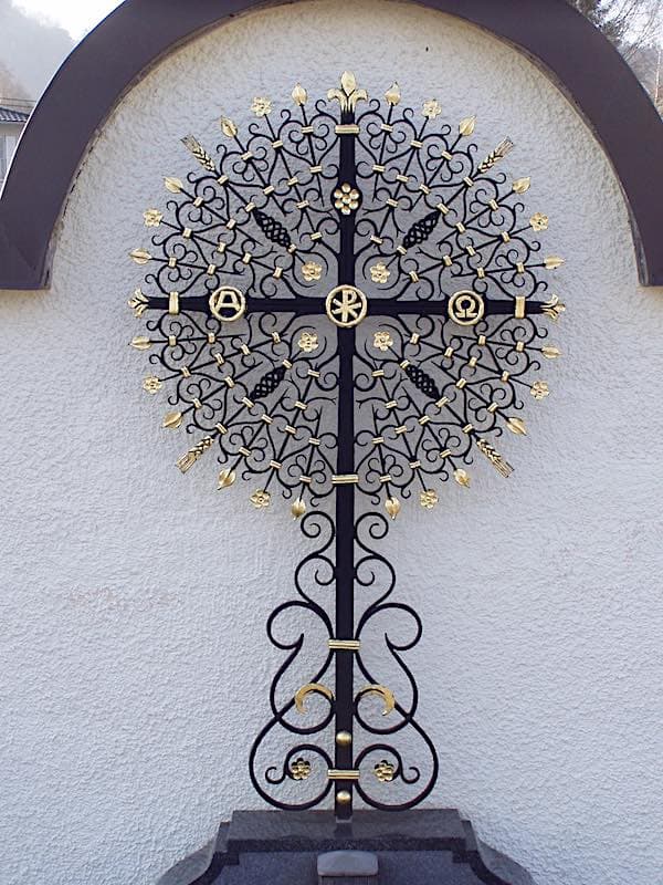 Grabkreuz aus Metall