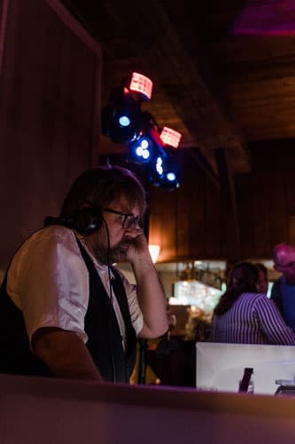 DJ für Hochzeit in Hamburg mit guter Musikauswahl