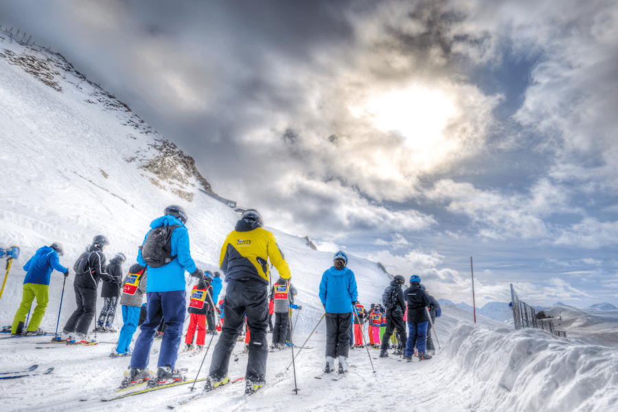 Skishuttle für komfortablen Gruppentransfer