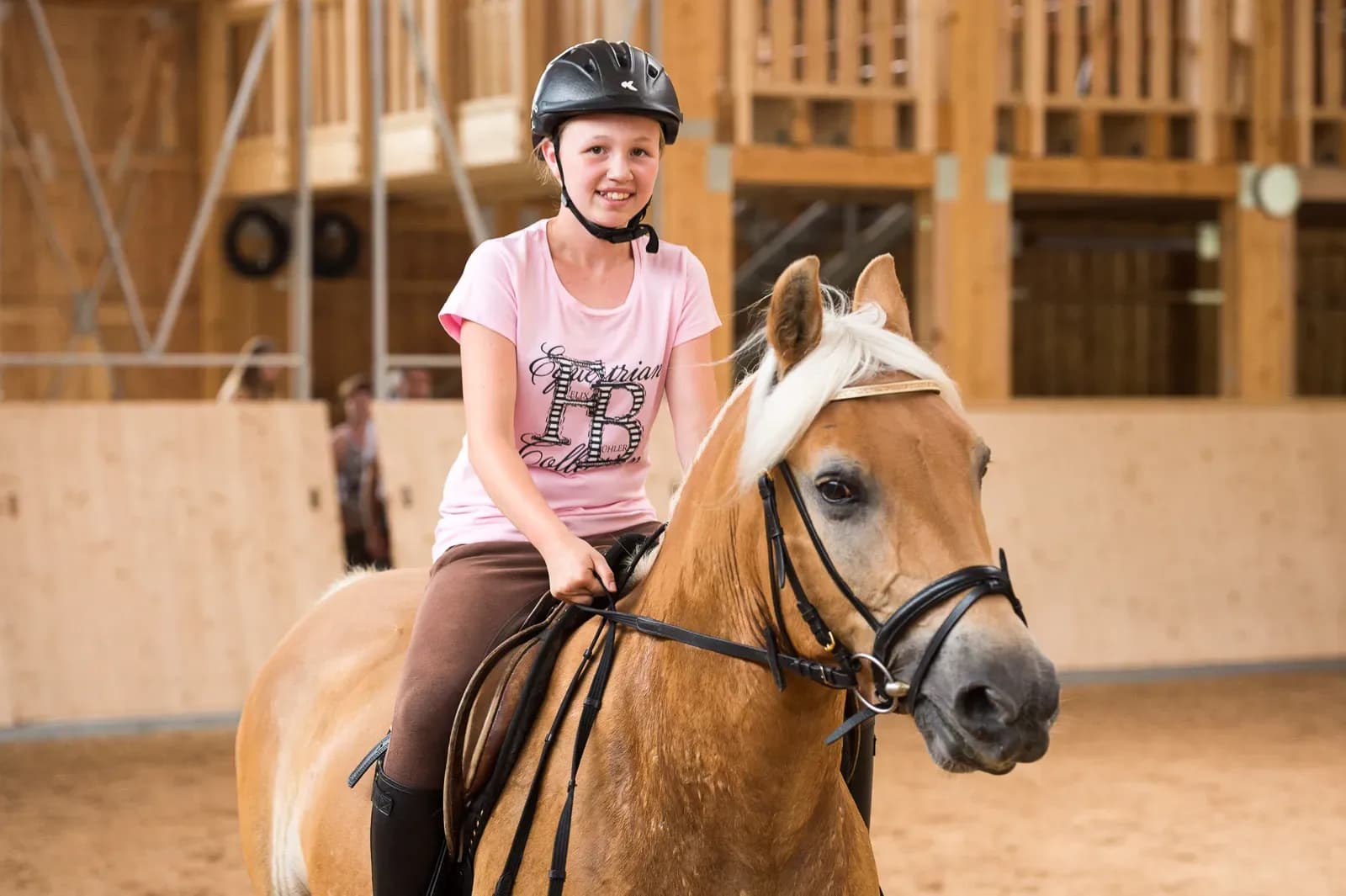 Natur erleben – Familienurlaub mit Reitunterricht und Hofalltag