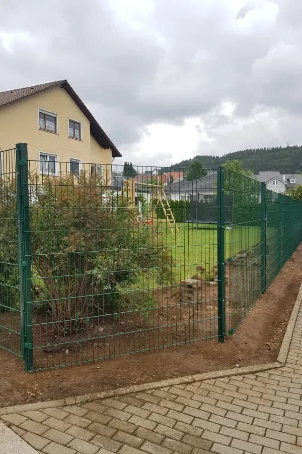 Pulverbeschichteter Gartenzaun in Gärtringen entdecken