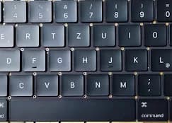 MacBook Pro / Air Tastatur austauschen / reparieren in Berlin Prenzlauer Berg bei Star61 