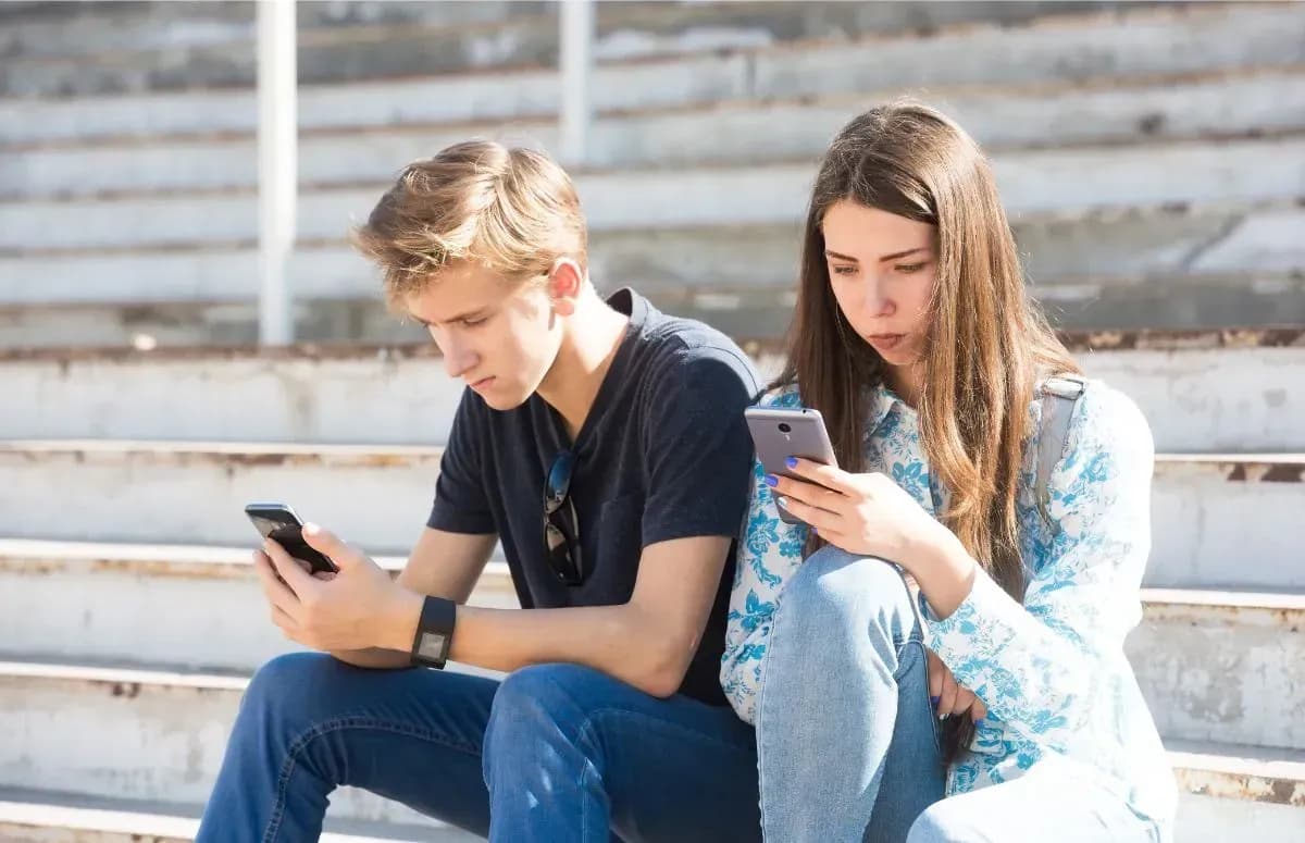 Handyregeln für Teenager