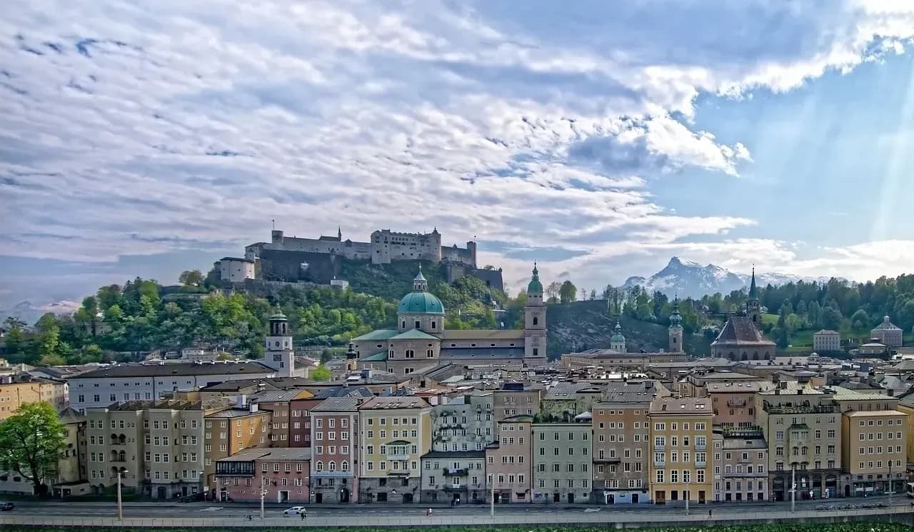 Salzburg aus besonderen Perspektiven – Individuelle Führungen