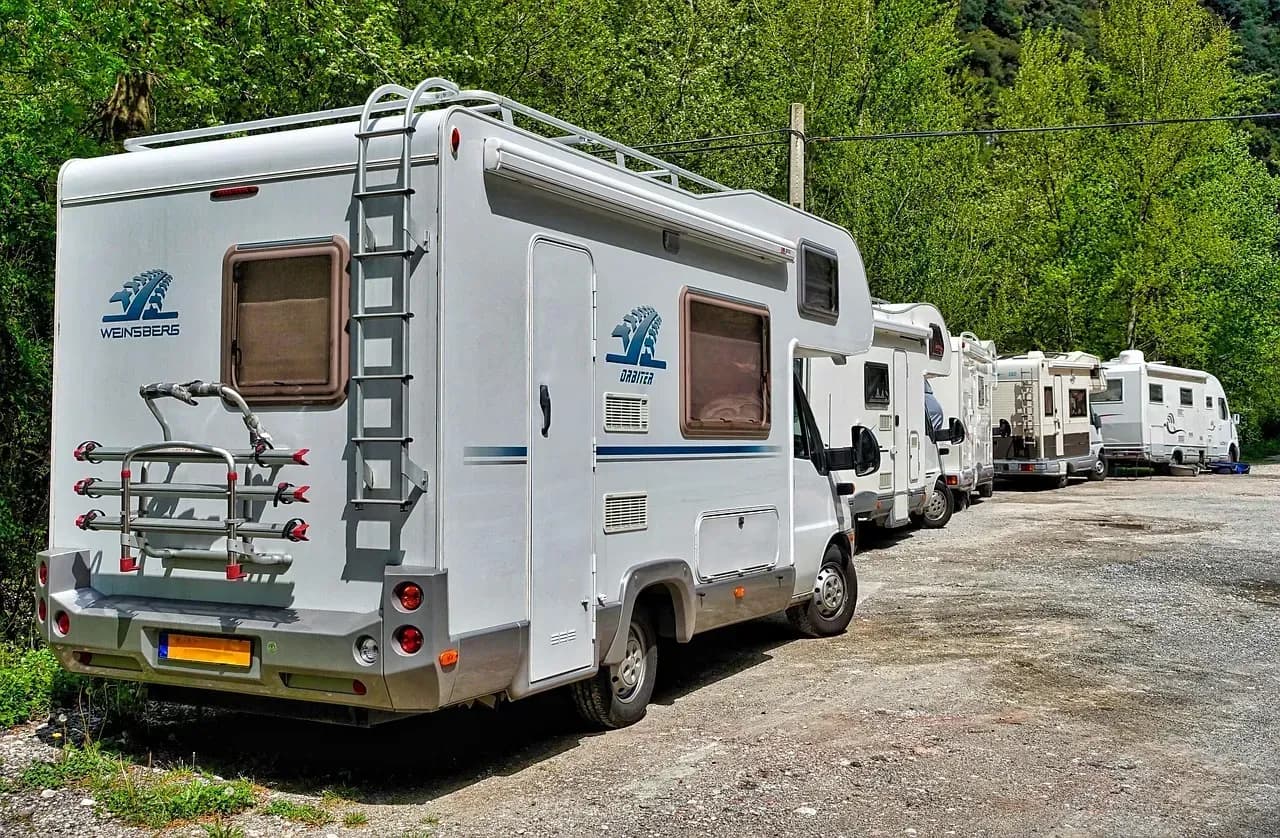 Motorcyclists setting up camp near Vienna