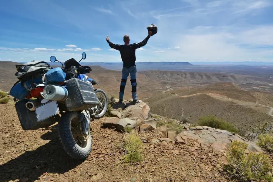 Motorrad Stellplätze auf Campingplatz