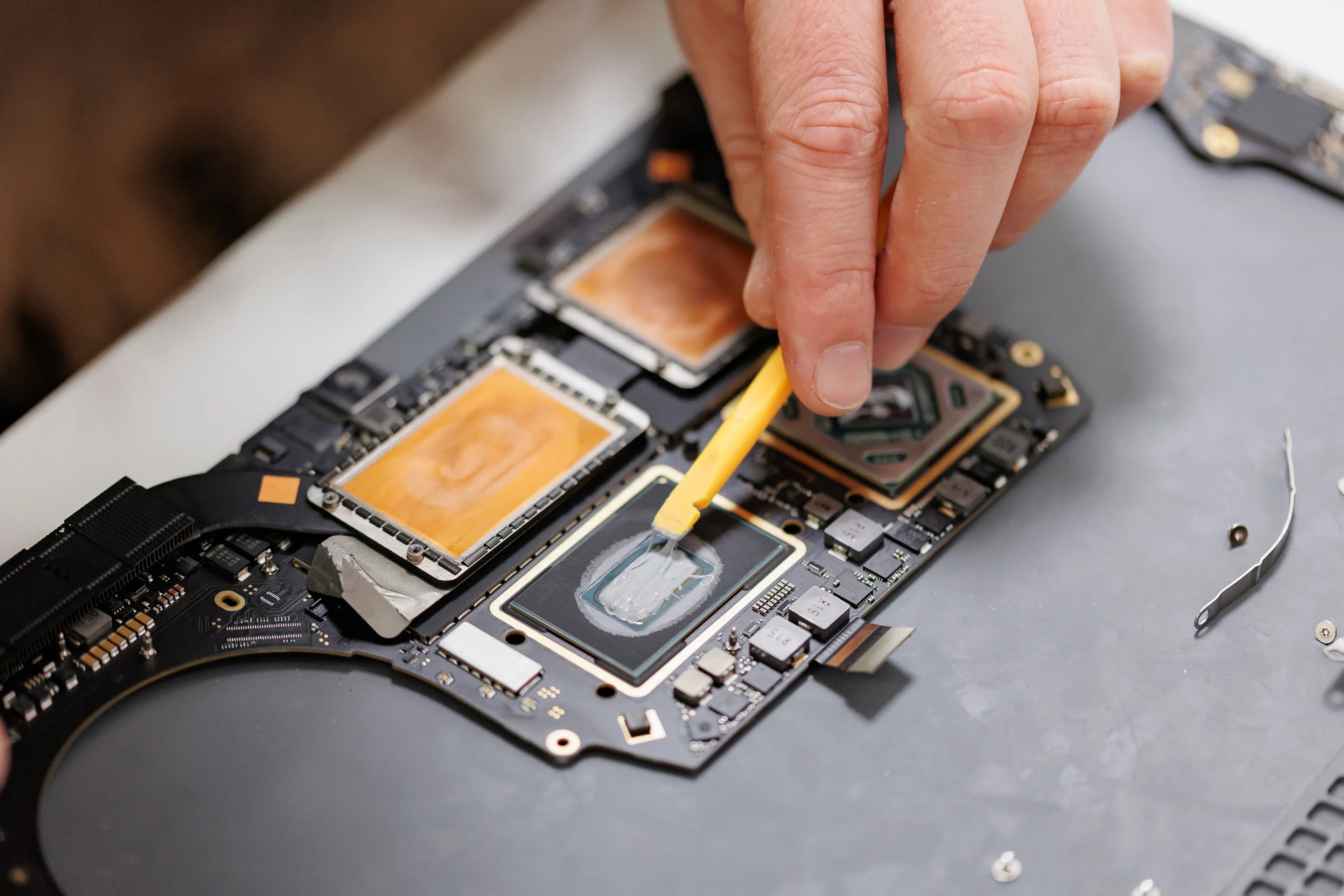 MacBook-Akku tauschen in Linz/Urfahr – Effizient und professionell
