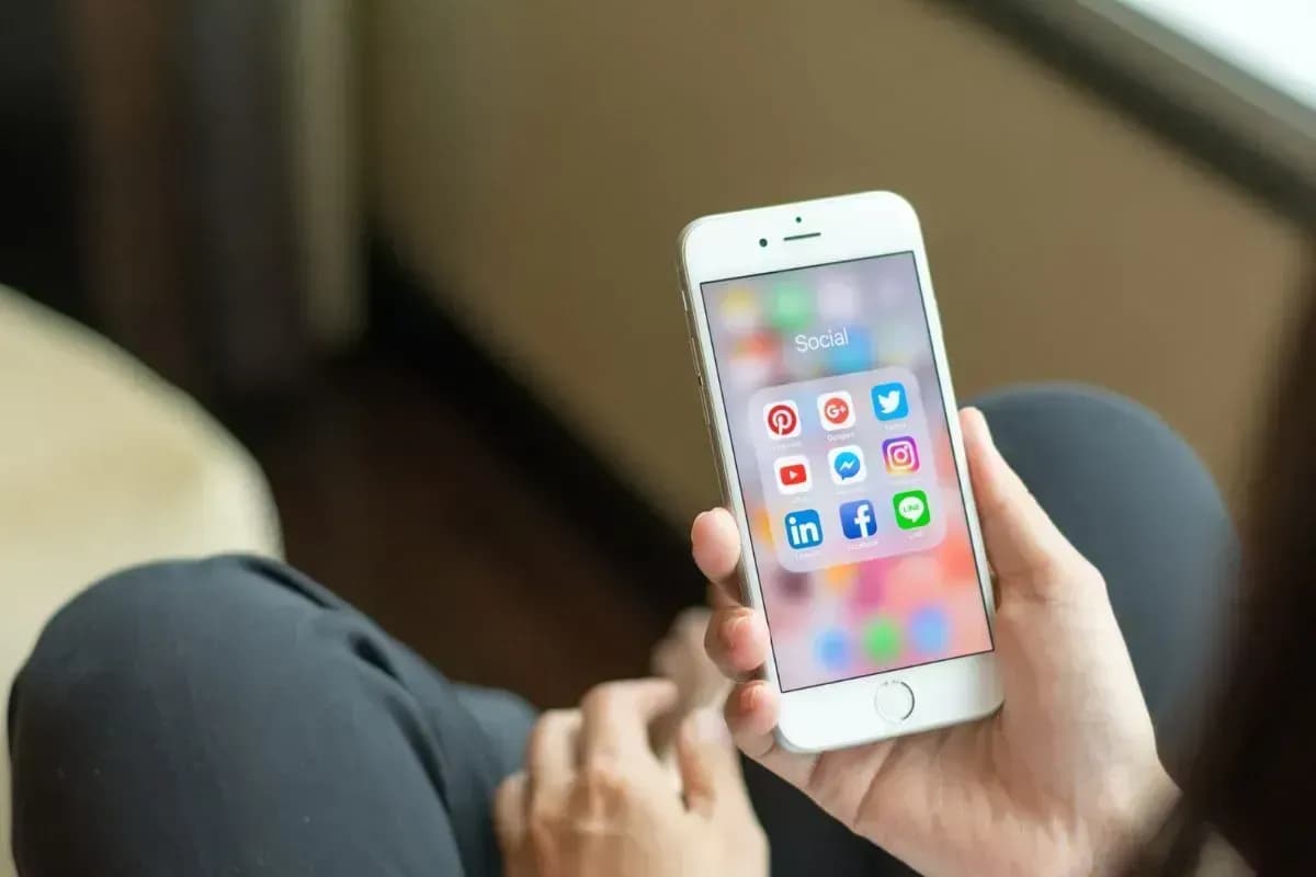 Social Media-Sucht - Wege raus aus der Abhängigkeit
