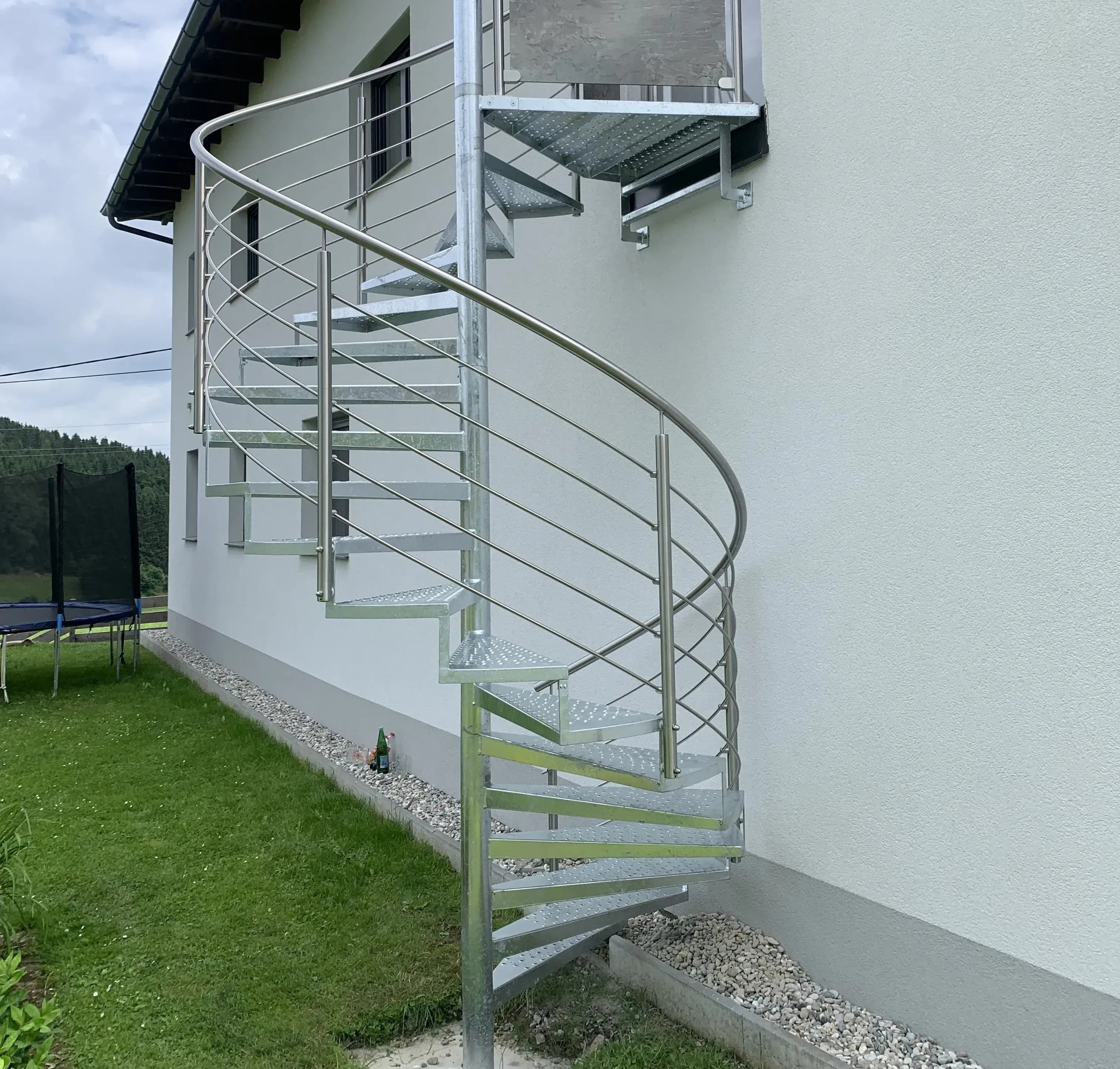 Maßgefertigte Wendeltreppen aus Oberösterreich 