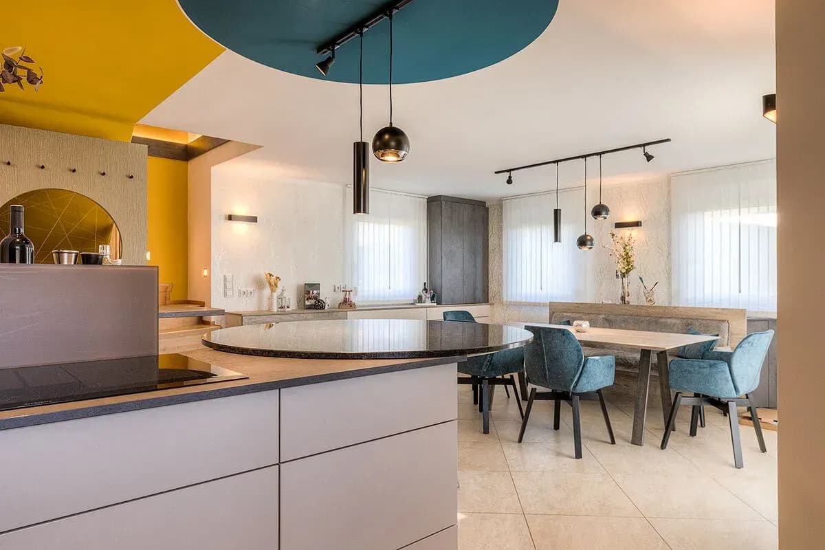 Innenarchitektur für platzsparende Wohnlösungen in Oberösterreich
