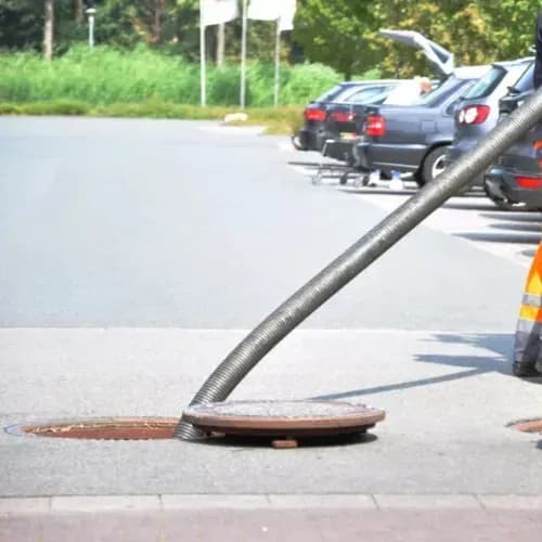 Kanalreinigung in Frankfurt – Effiziente Lösungen für Abwasserleitungen