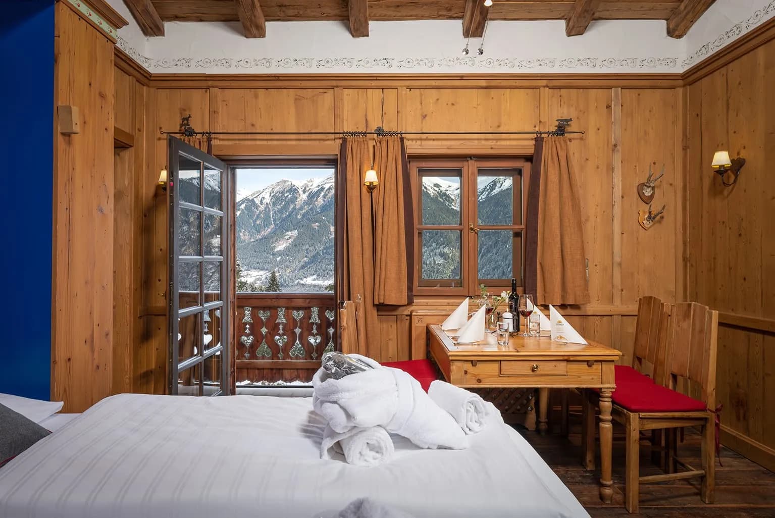 MONDI Bellevue Alm Bad Gastein winterlichen Aktivurlaub auf der Alm genießen