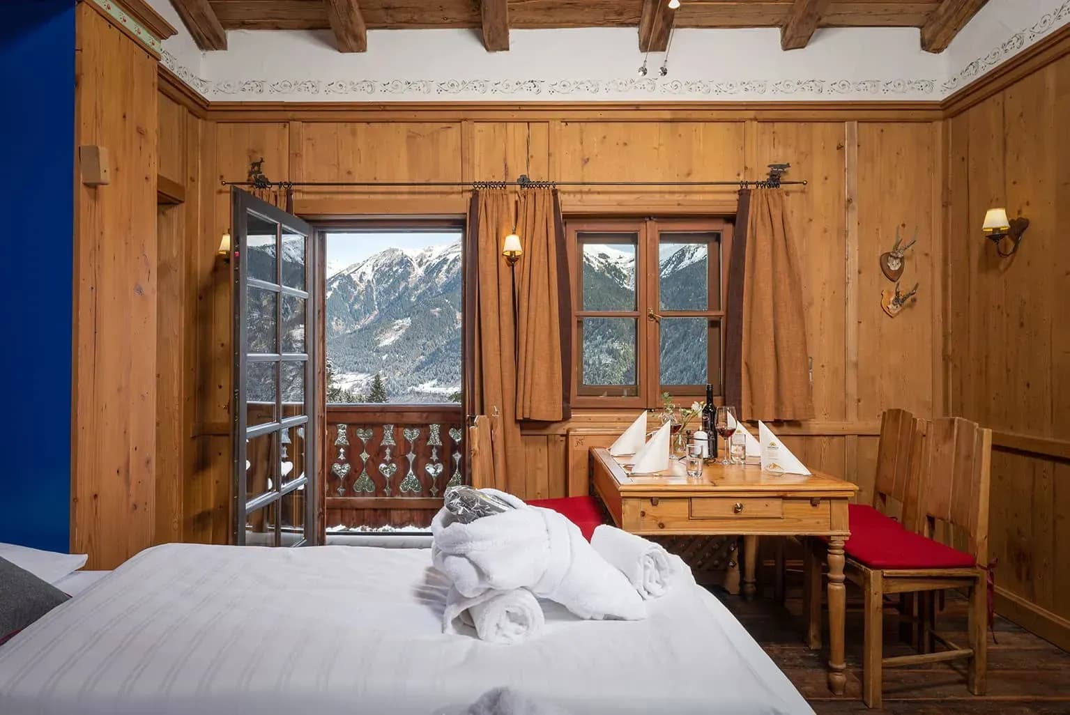 MONDI Bellevue Alm Bad Gastein winterlichen Aktivurlaub auf der Alm genießen