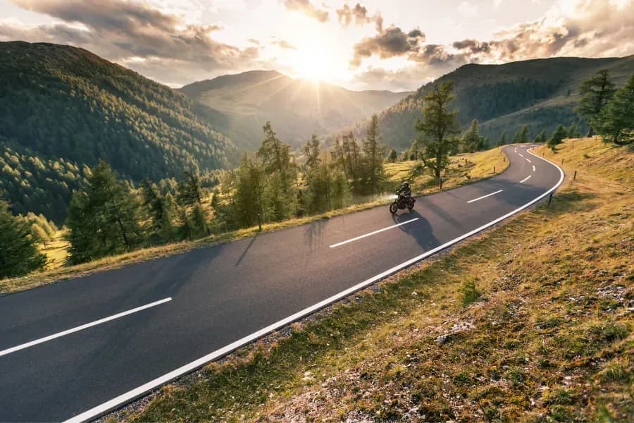Motorradspaß & Naturgenuss Campingplatz