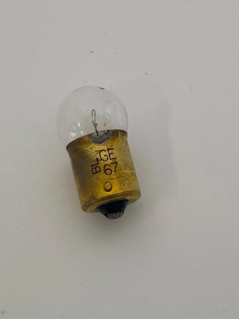 Art. L1.02.01.FL-146   Flipper-Blitzlampe GE-67