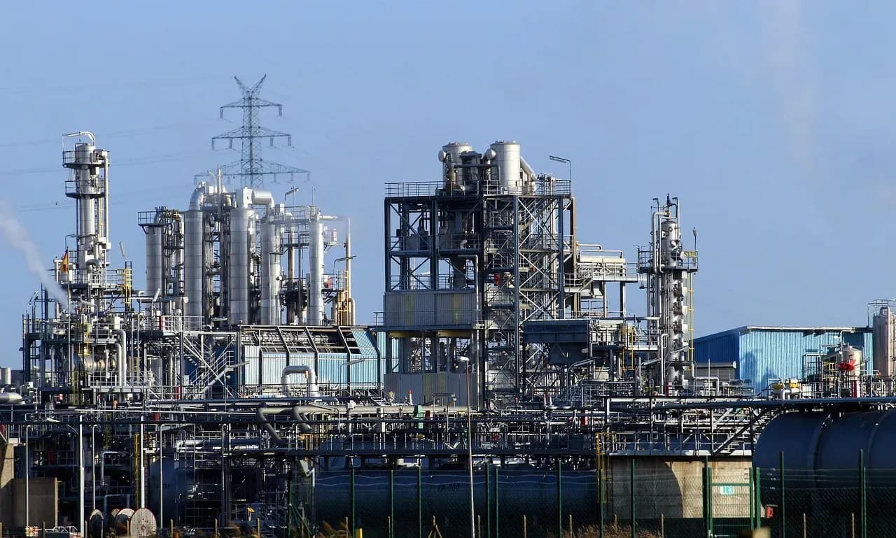 Rückstandsfreie Industriereinigung mit Trockeneis