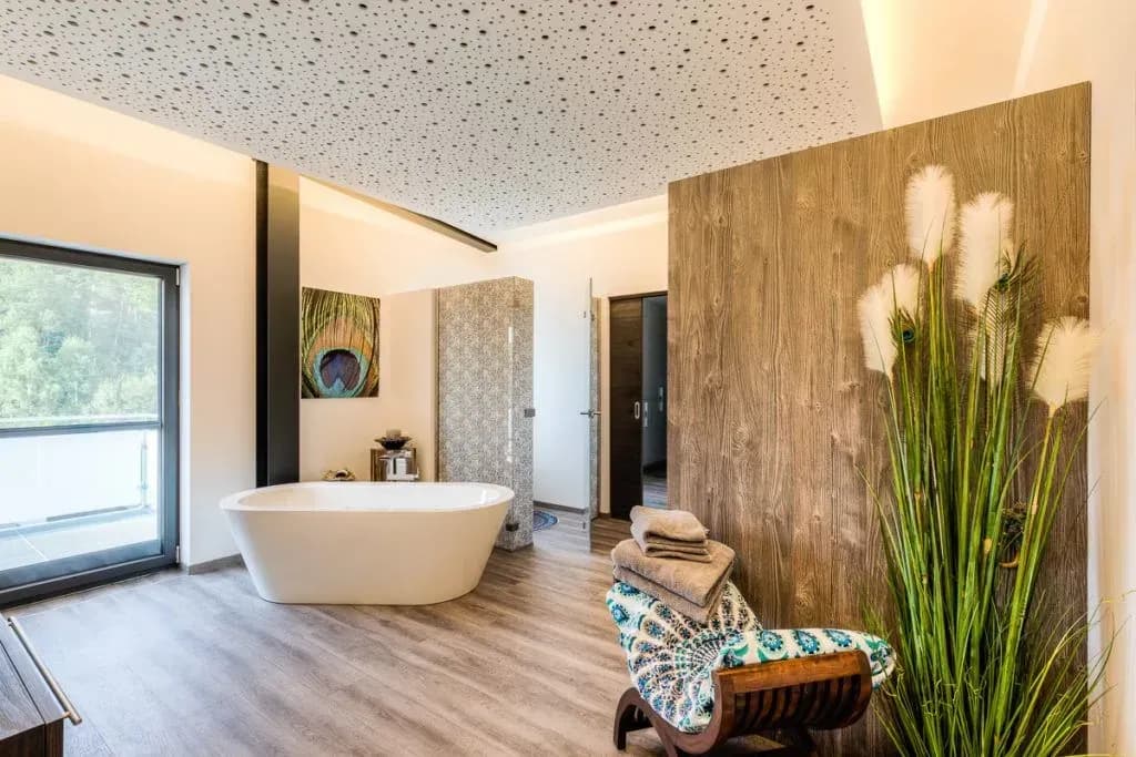 Helle Innenarchitektur für mehr Wohnkomfort und Licht in Wien