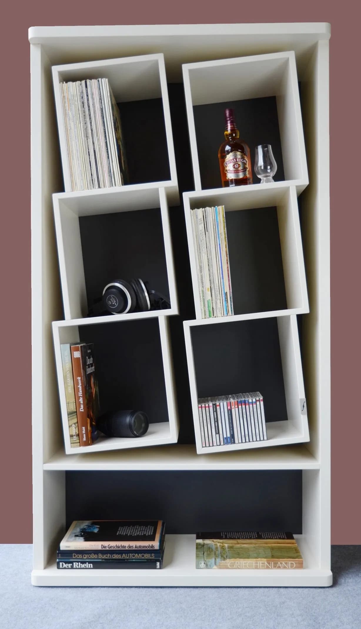 Maßgeschneidertes Regal für Schallplatten