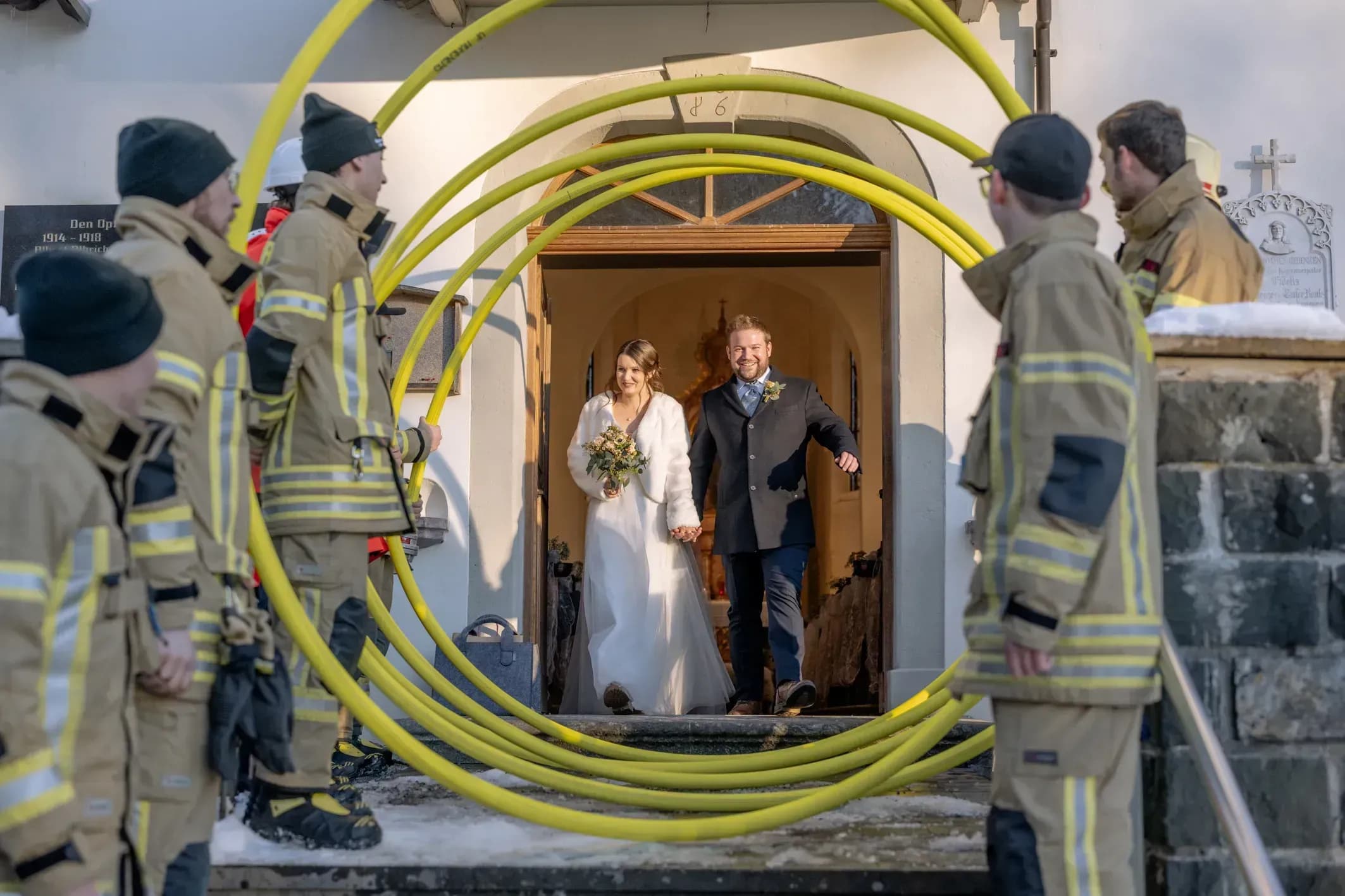 Hochzeitsfotograf in Vorarlberg buchen – Natürliche & emotionale Hochzeitsreportagen