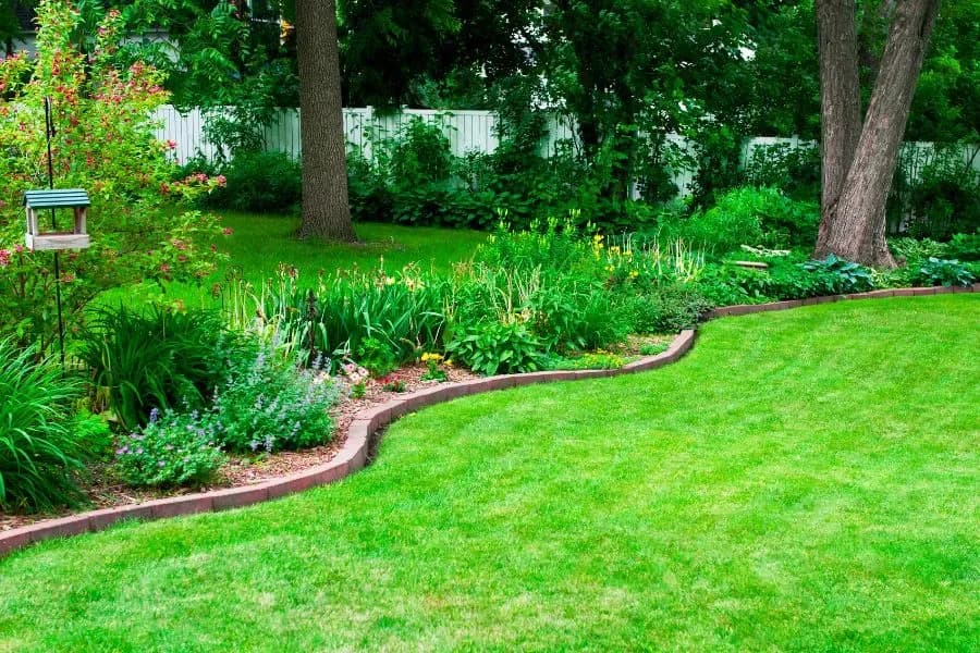 Terrassenplatten & Estrichplatten verlegen
