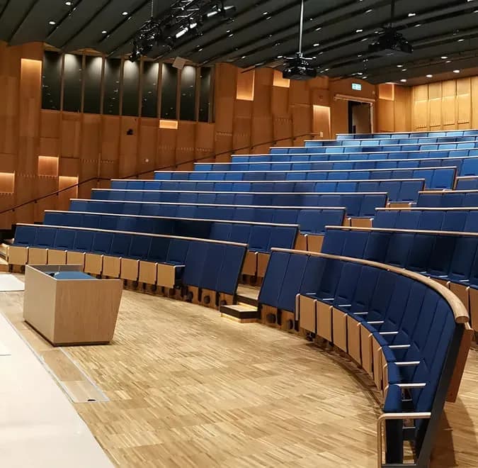 Hochwertige Bestuhlung für Kinos und Theater in Wien