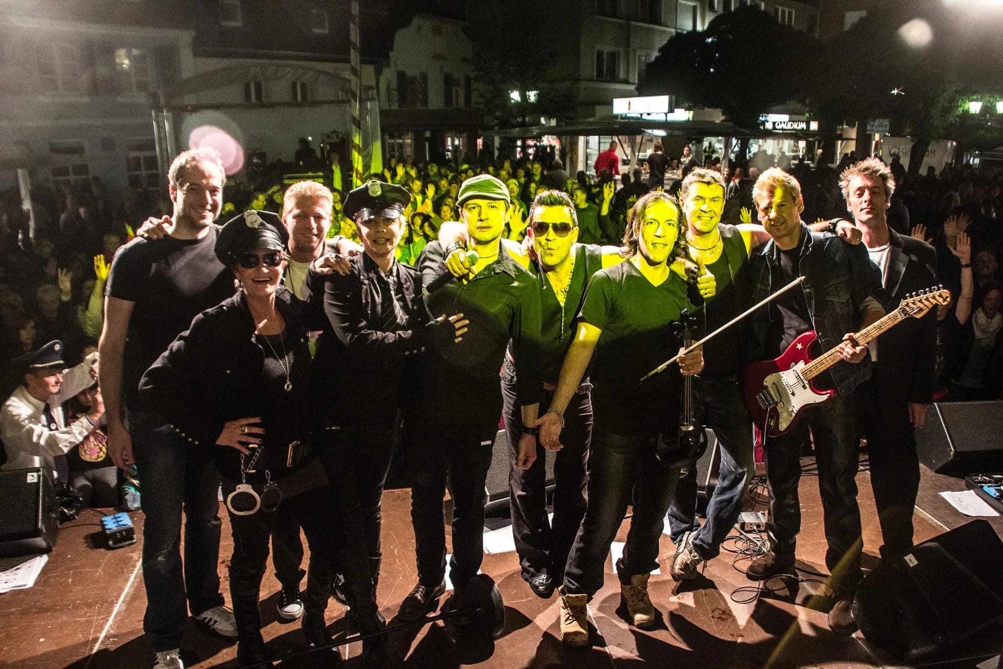 "Rock DJ – Das unverwechselbare Robbie Williams Tribute Erlebnis"
