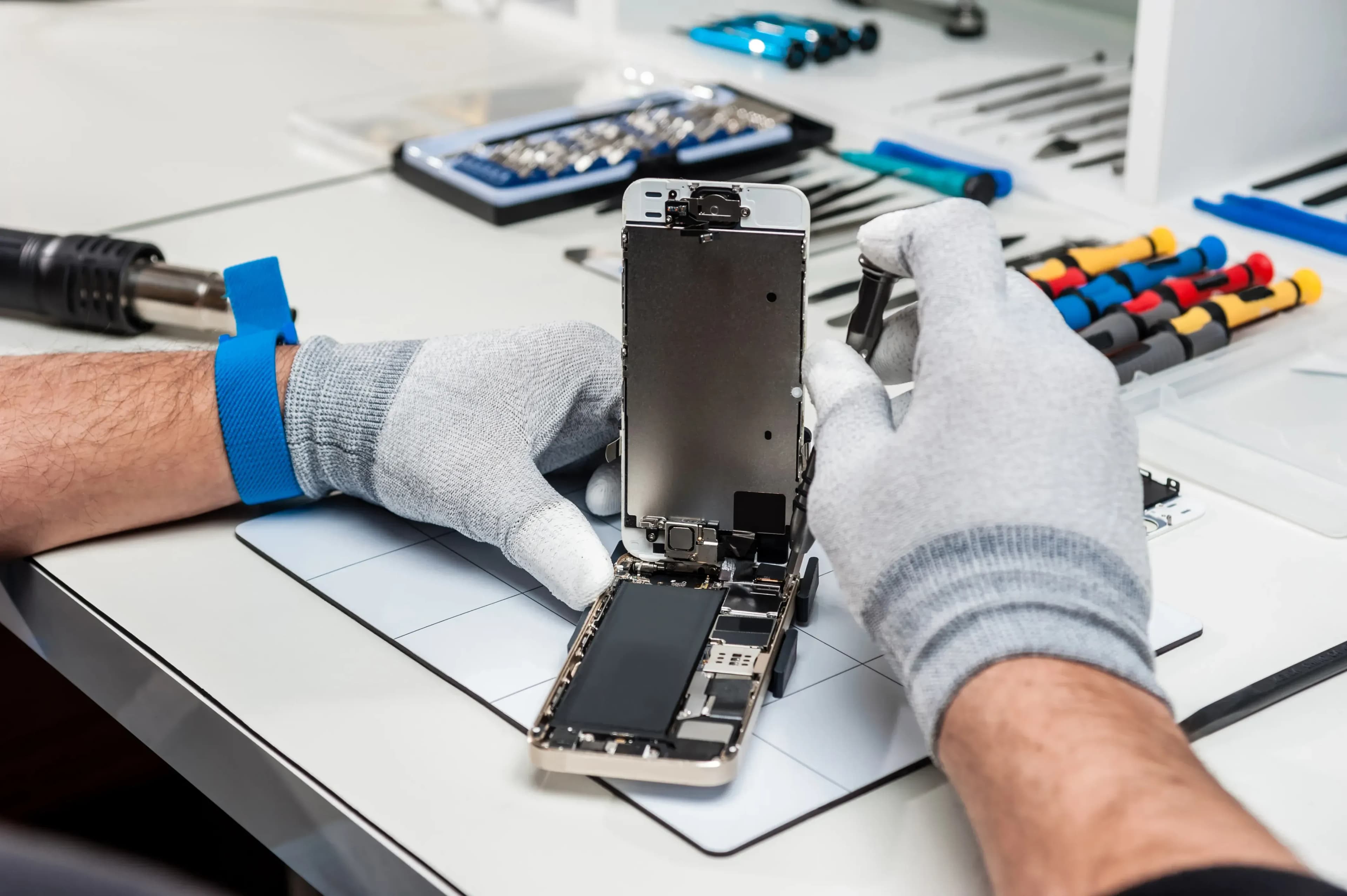 Defektes Handy in Linz reparieren lassen – Express-Service bei Smart Tech