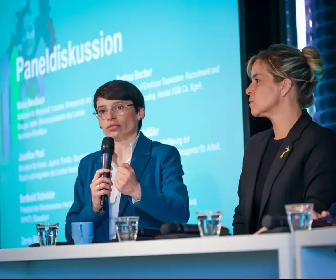 Konferenztechnik mieten in Bochum