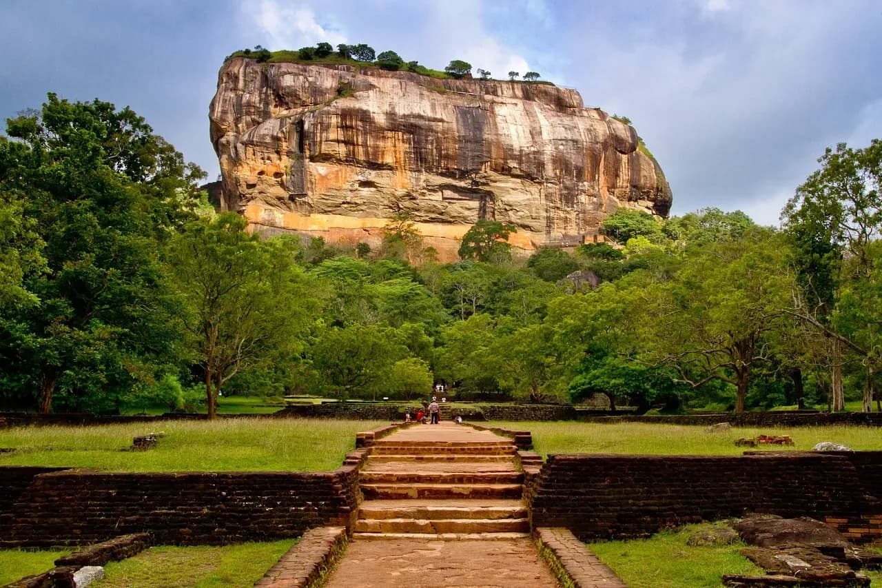 Reiseführer Sri Lanka – Abenteuer im Land der Vielfalt