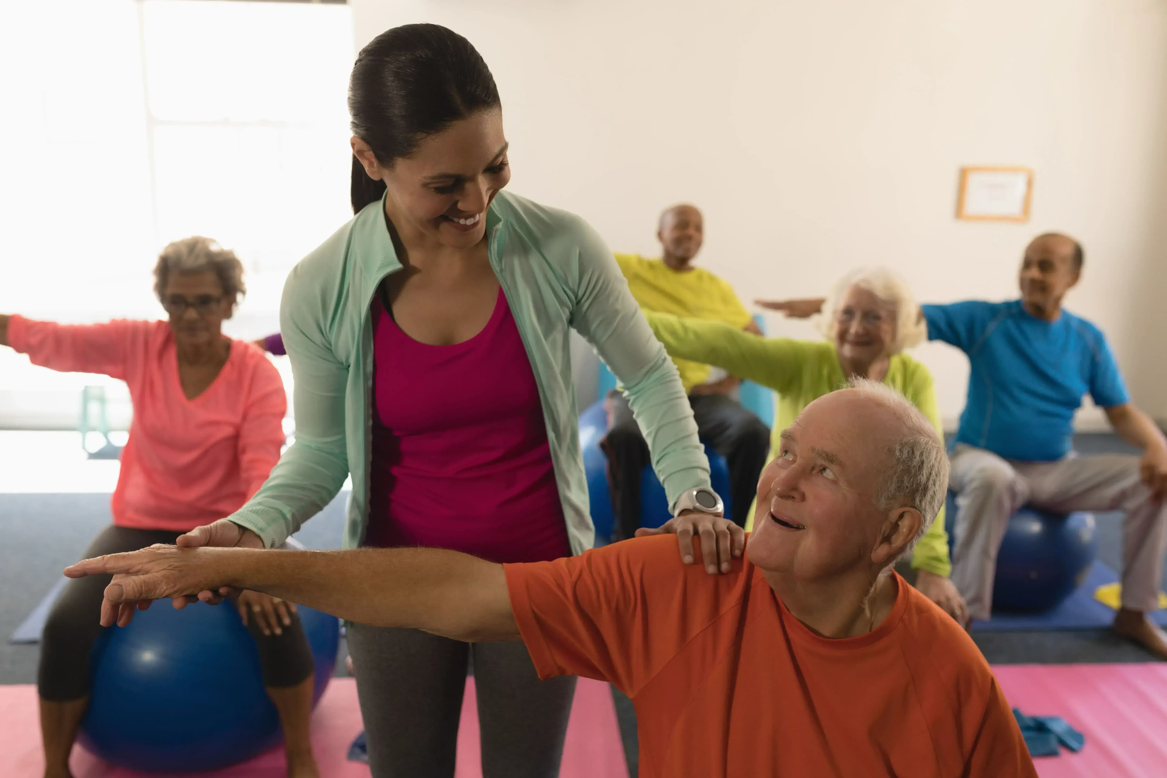 Rehasport mit älteren Personen