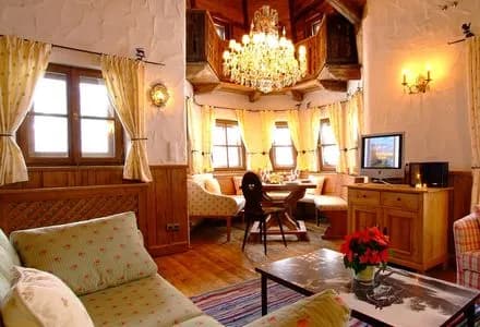 MONDI Bellevue Alm Bad Gastein winterlichen Aktivurlaub auf der Alm genießen