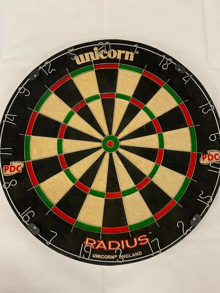 Art. D8.03.24.DA-31   Steeldartscheibe Unicorn Radius