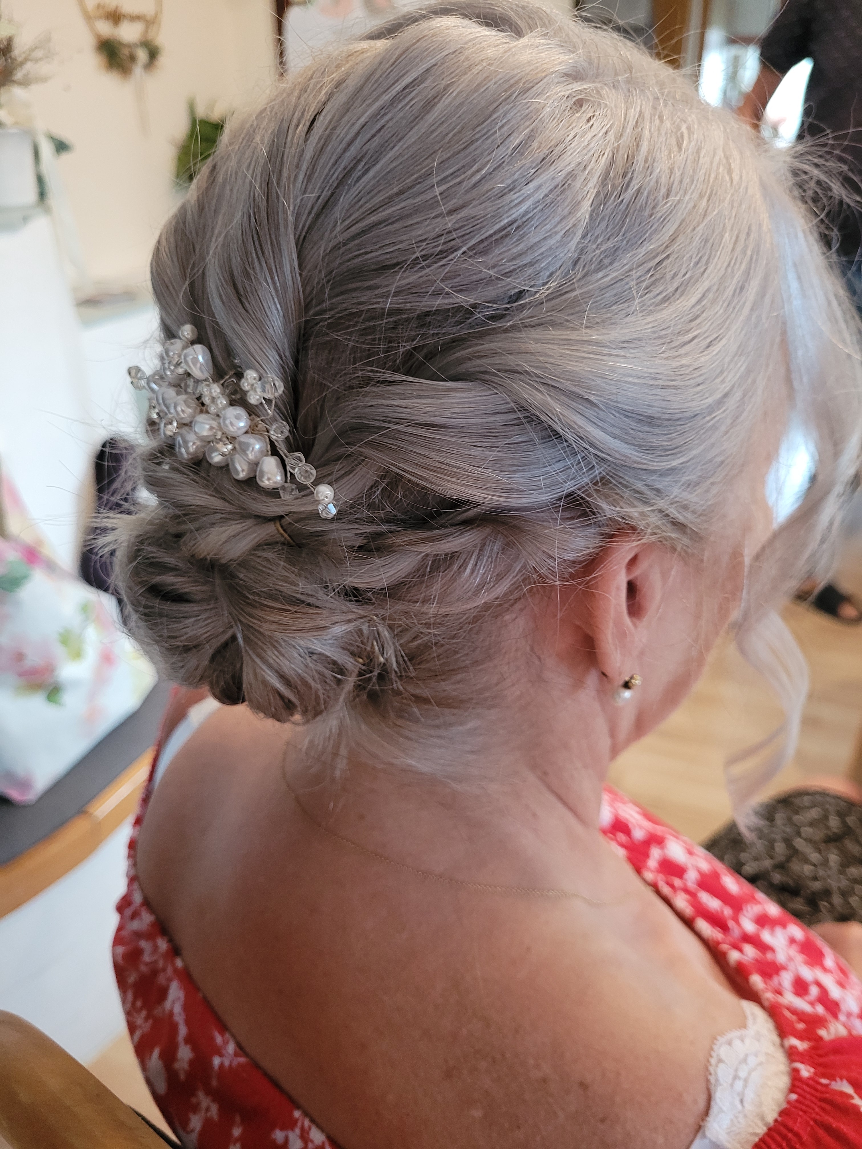 Elegante Hochsteckfrisuren In Eferding