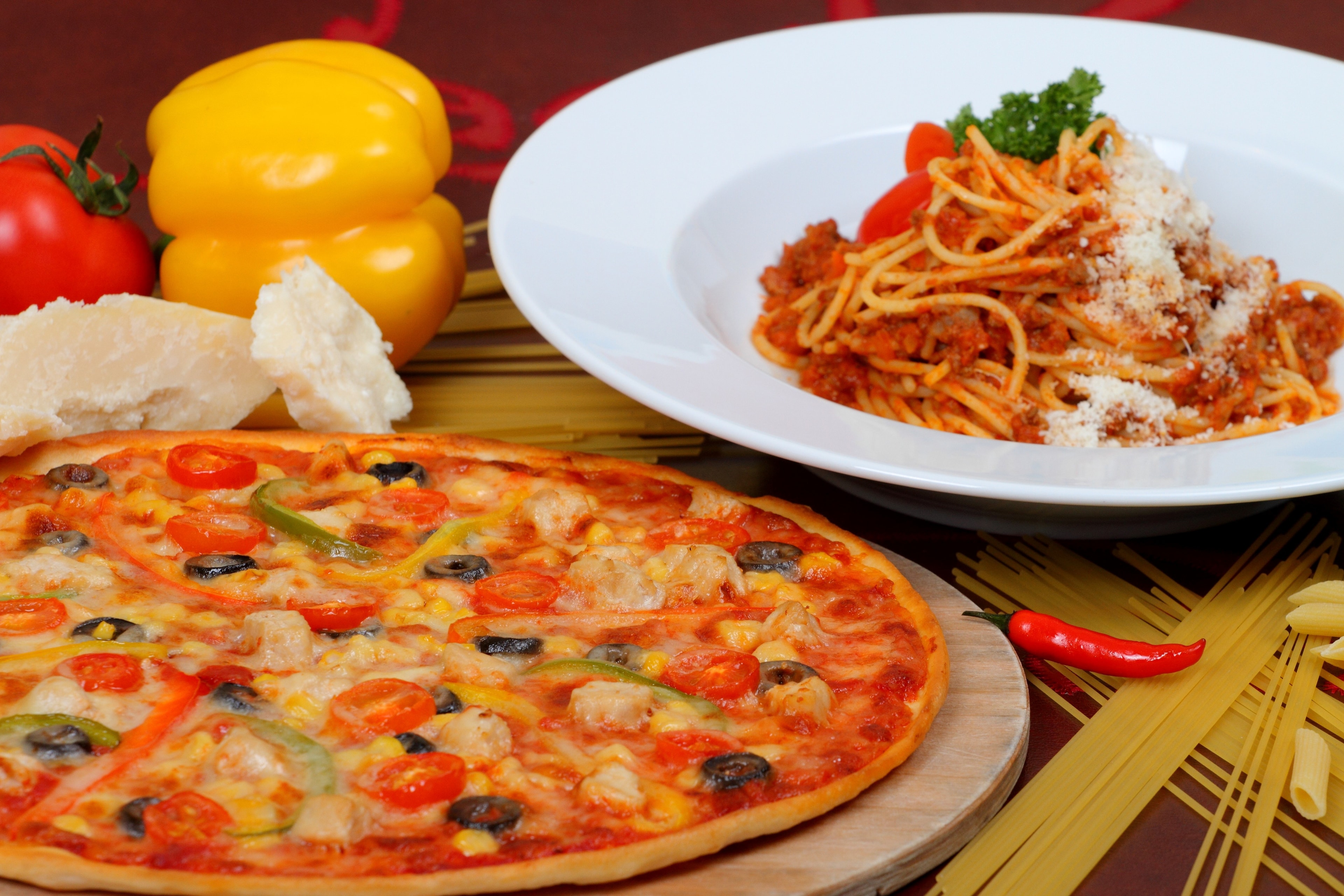 Pizza und Pasta in Köln genießen – Pino's Pizza Little Italy