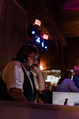 DJ für Hochzeit in Hamburg mit guter Musikauswahl