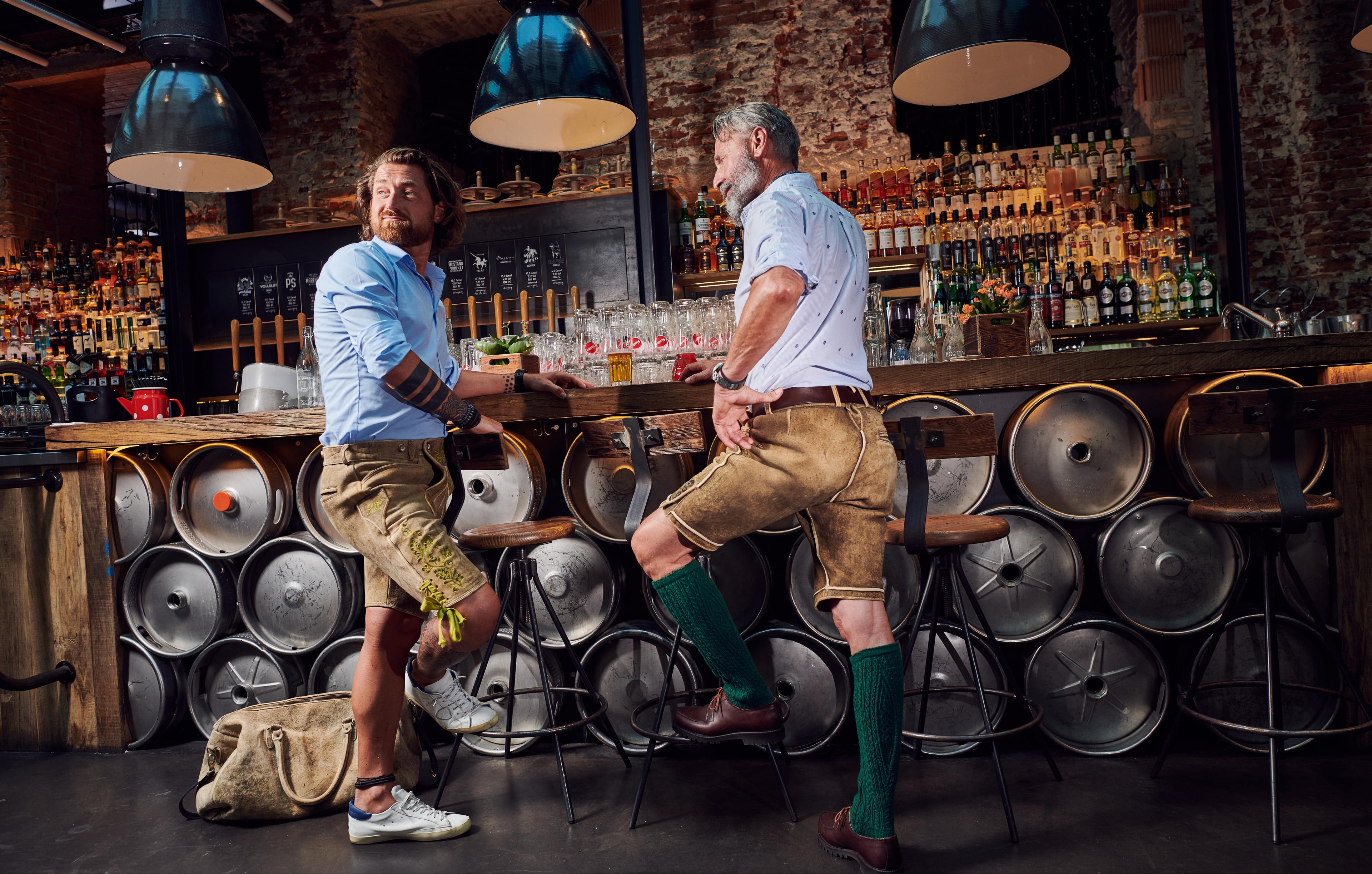 Exklusive Lederhosen aus Österreich mit Gravur