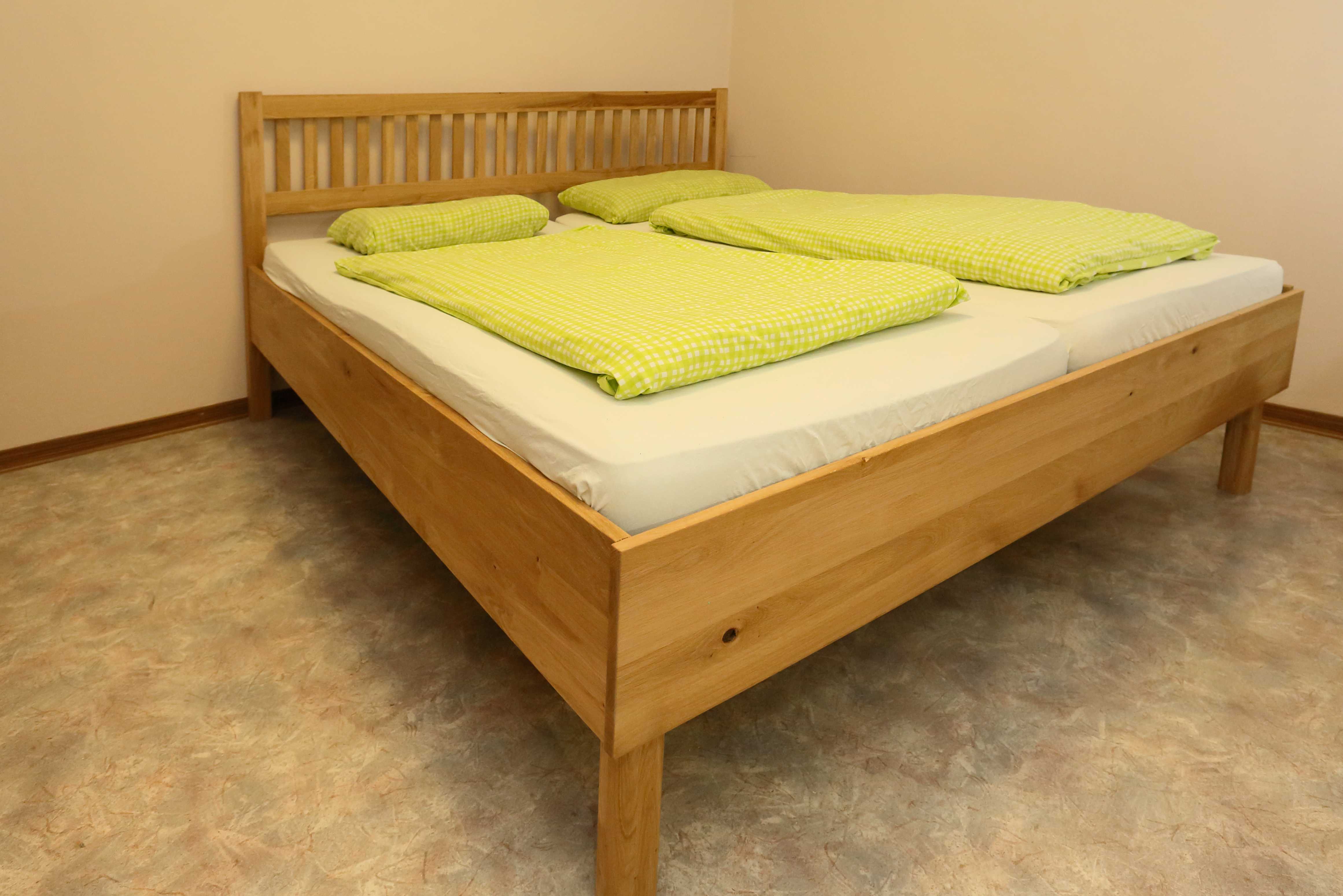  Bett in Eiche mit Sprossen in Mistelbach