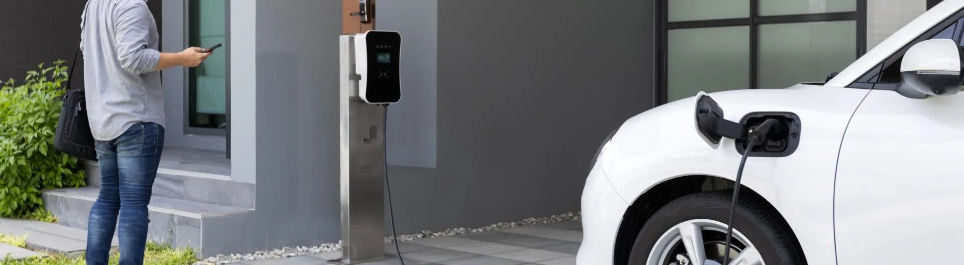 E-Auto Ladelösungen mit Solaranbindung in Zwingenberg kaufen