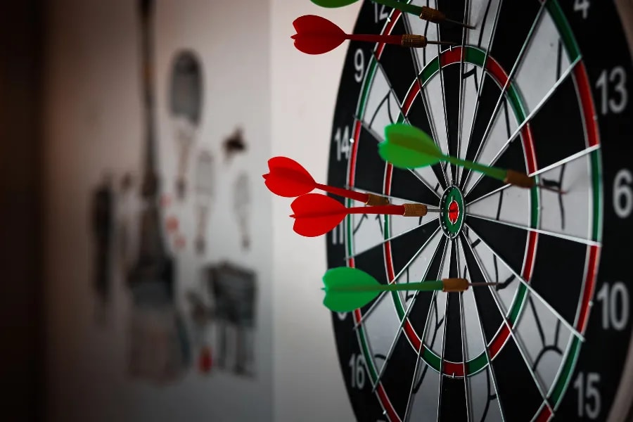 Darts Neugeräte für Unternehmen in Basel – Hochwertige Qualität für Spielspaß