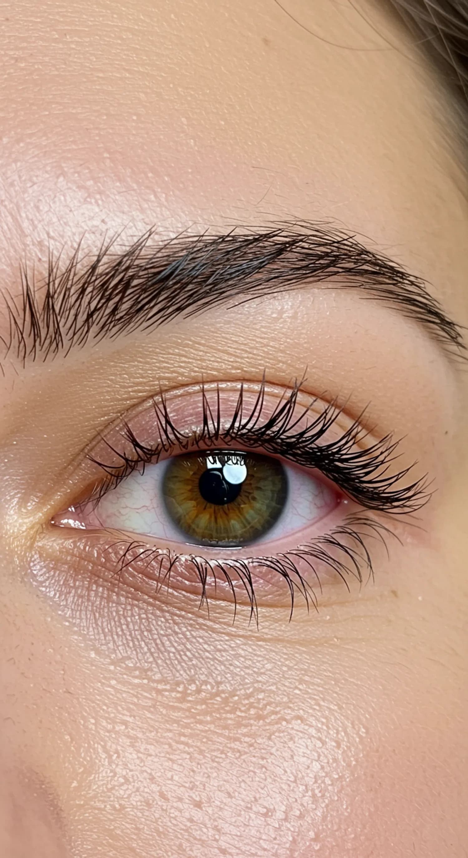 Microblading: Die Wahrheit über Schmerzen, Kosten und Haltbarkeit banner